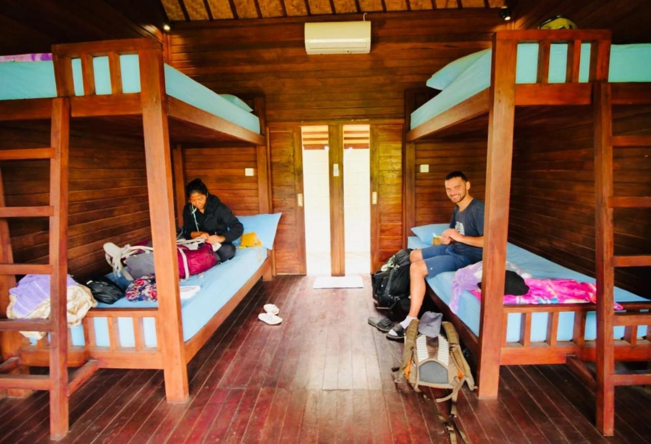 Titi Hostel Lembongan Exterior foto